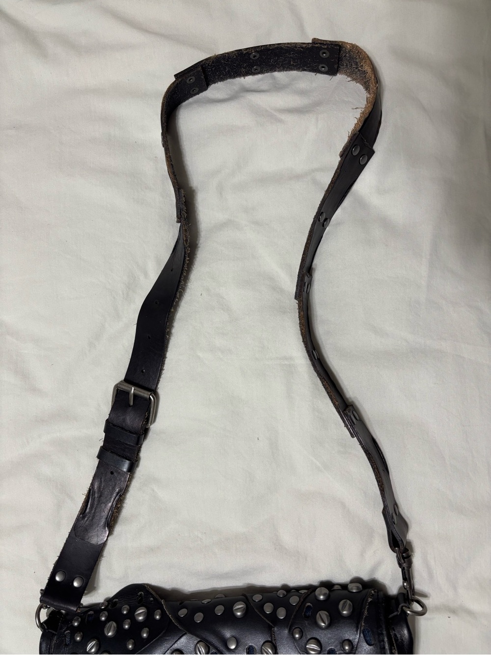 Patricia Nash Black Distressed Leather Studded Crossbody Saddle Bag w/Dust Cover - Picture 9 of 11